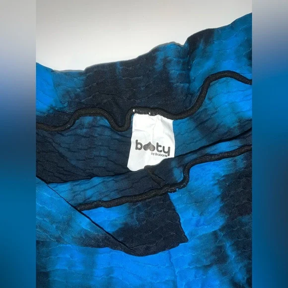 Booty by Brabants croco skin shorts : Curvy - Picture 3 of 5